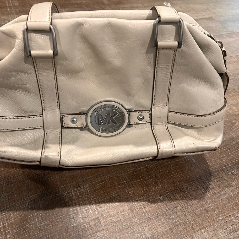 Michael Kors Cream Handbag with Silver Accents